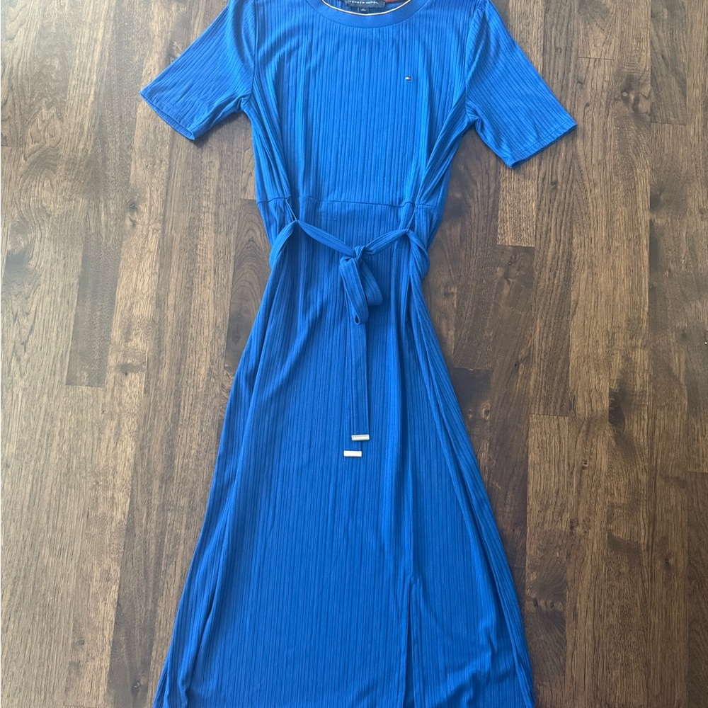 Tommy Hilfiger Blue Midi Dress with Short Sleeves